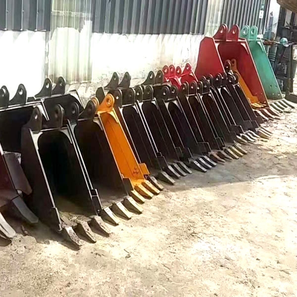 挖掘機(jī)配件